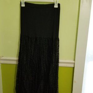 Vintage Cavalluzzi black lace skirt